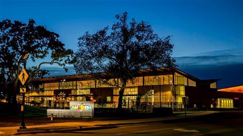 Familia de Scott Amazeum