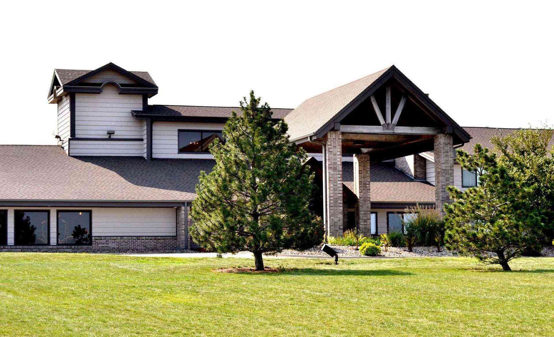 AmericInn by Wyndham Osceola in Osceola, IA