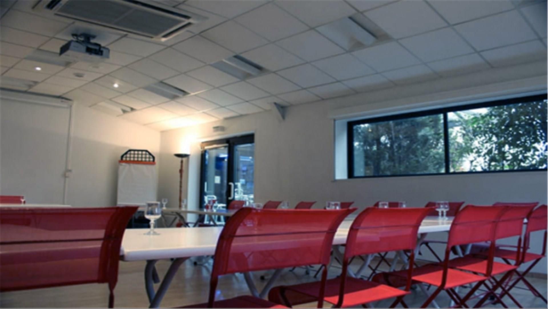 รูปสถานที่จัดงาน