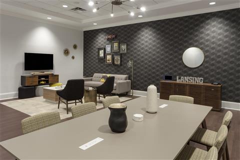 Crowne Plaza Lansing i Lansing, MI