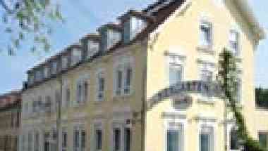 Appartementshaus Haeffner в Karlsruhe, DE
