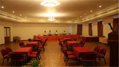 Jenney - The Club à Coimbatore, IN