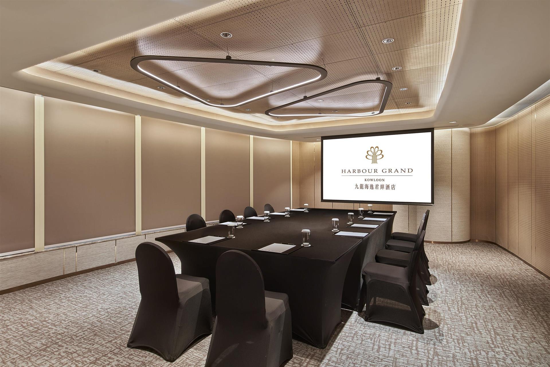 Изображение помещения для встречи