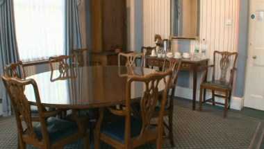 Parallel House in Guildford, GB1