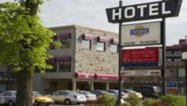 Hotel Universel image