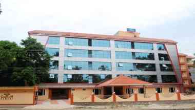 Hotel Sree Gokulam Sabari i Guruvayur, IN