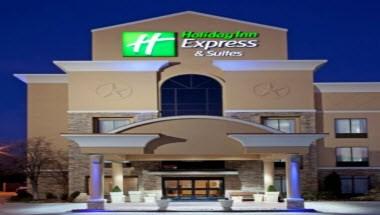 Holiday Inn Express Hotel & Suites Arlington image