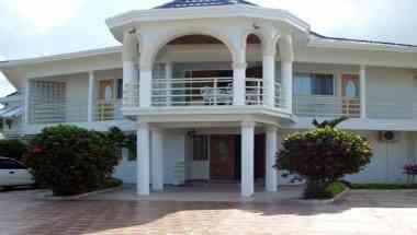 Holiday Haven Condo Resort a Saint Ann, JM