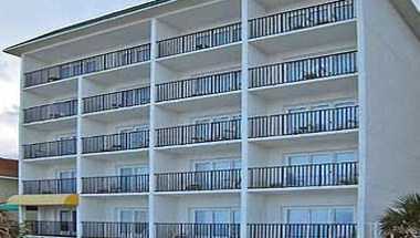 Beach Quarters Resort Daytona em Daytona Beach, FL