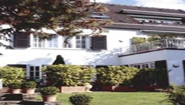 Hotel Villa im Park a Dusseldorf, DE