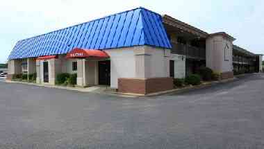 Americas Best Value Inn North Capital a Raleigh, NC