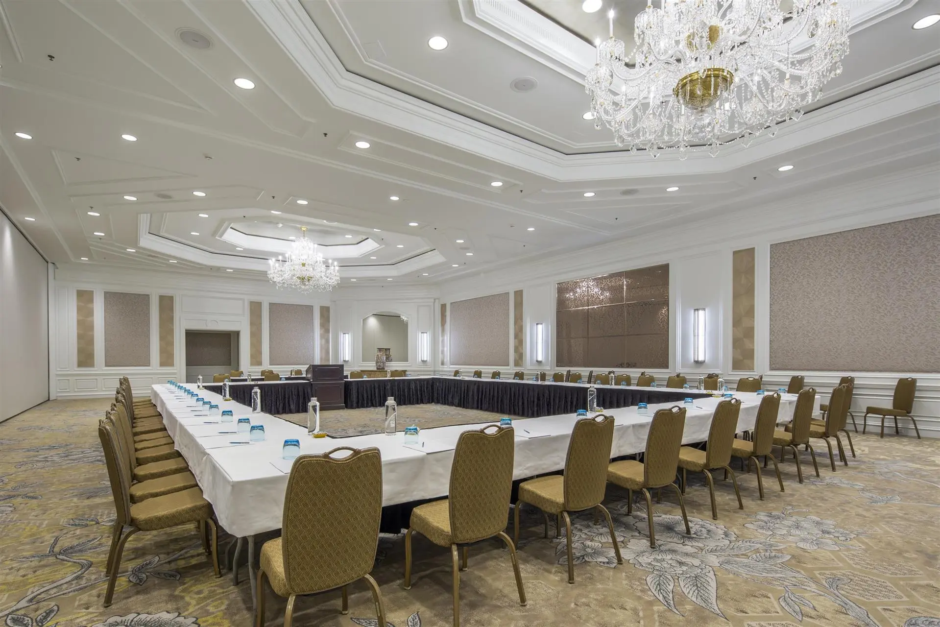 ミーティングルームの画像