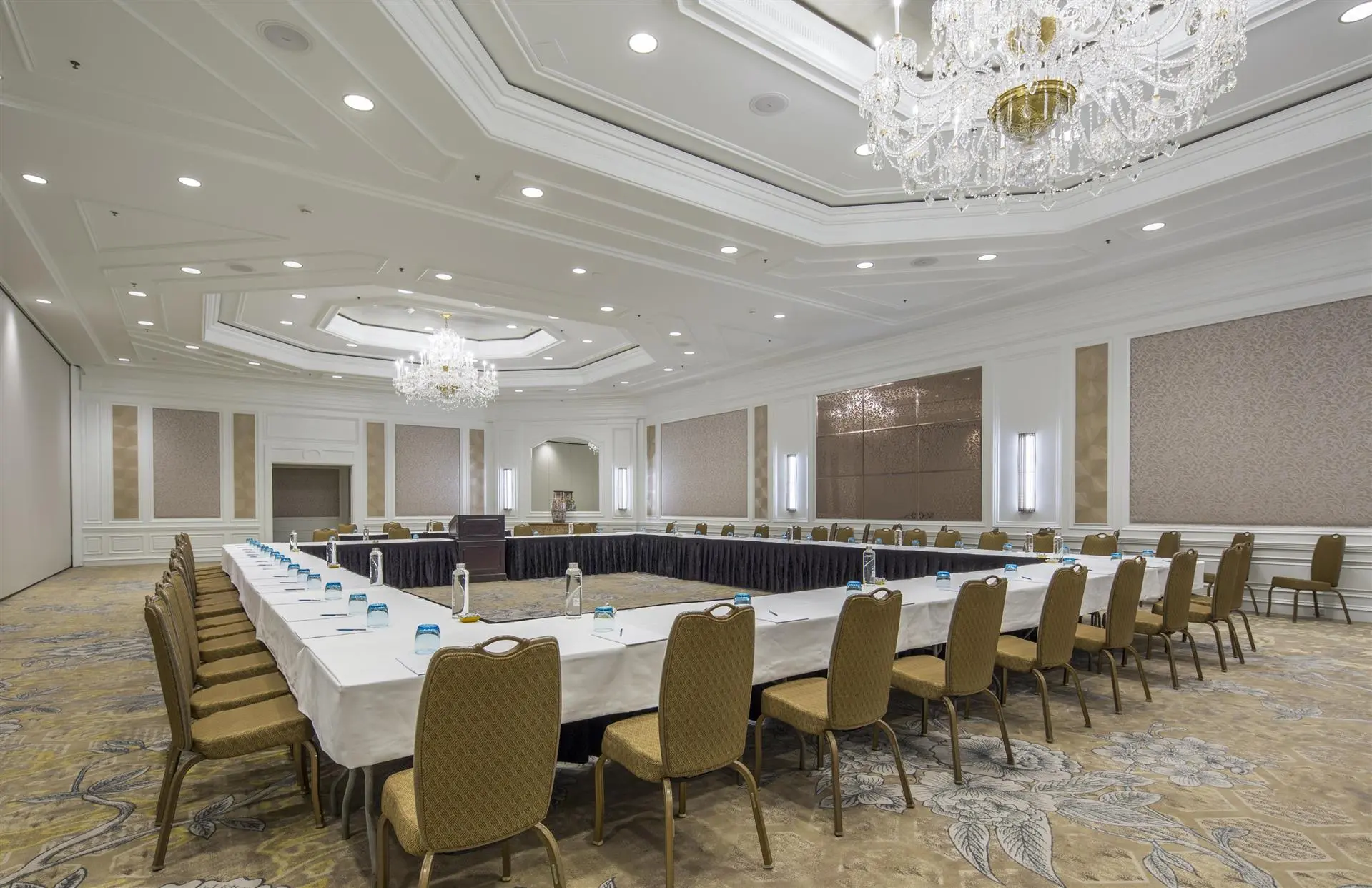 ミーティングルームの画像