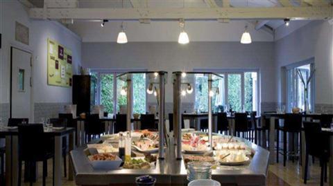 Kyriad Lille Est Hotel - Villeneuve D'Ascq a Villeneuve-d'Ascq, FR