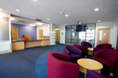 NE Group - Edwinstowe House в Mansfield, GB1