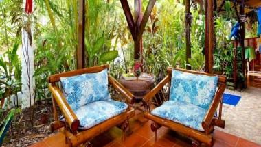 Hotel Mono Azul in Quepos, CR