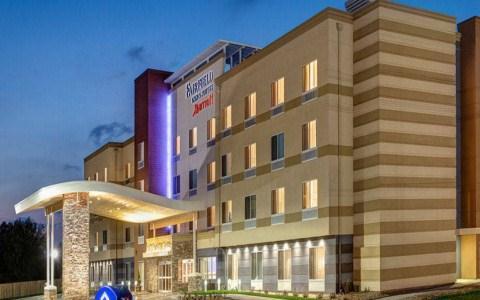 Fairfield by Marriott Inn & Suites Clearwater Beach image