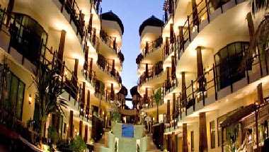 El Taj Oceanfront & Beachside Condo Hotel in Playa del Carmen, MX