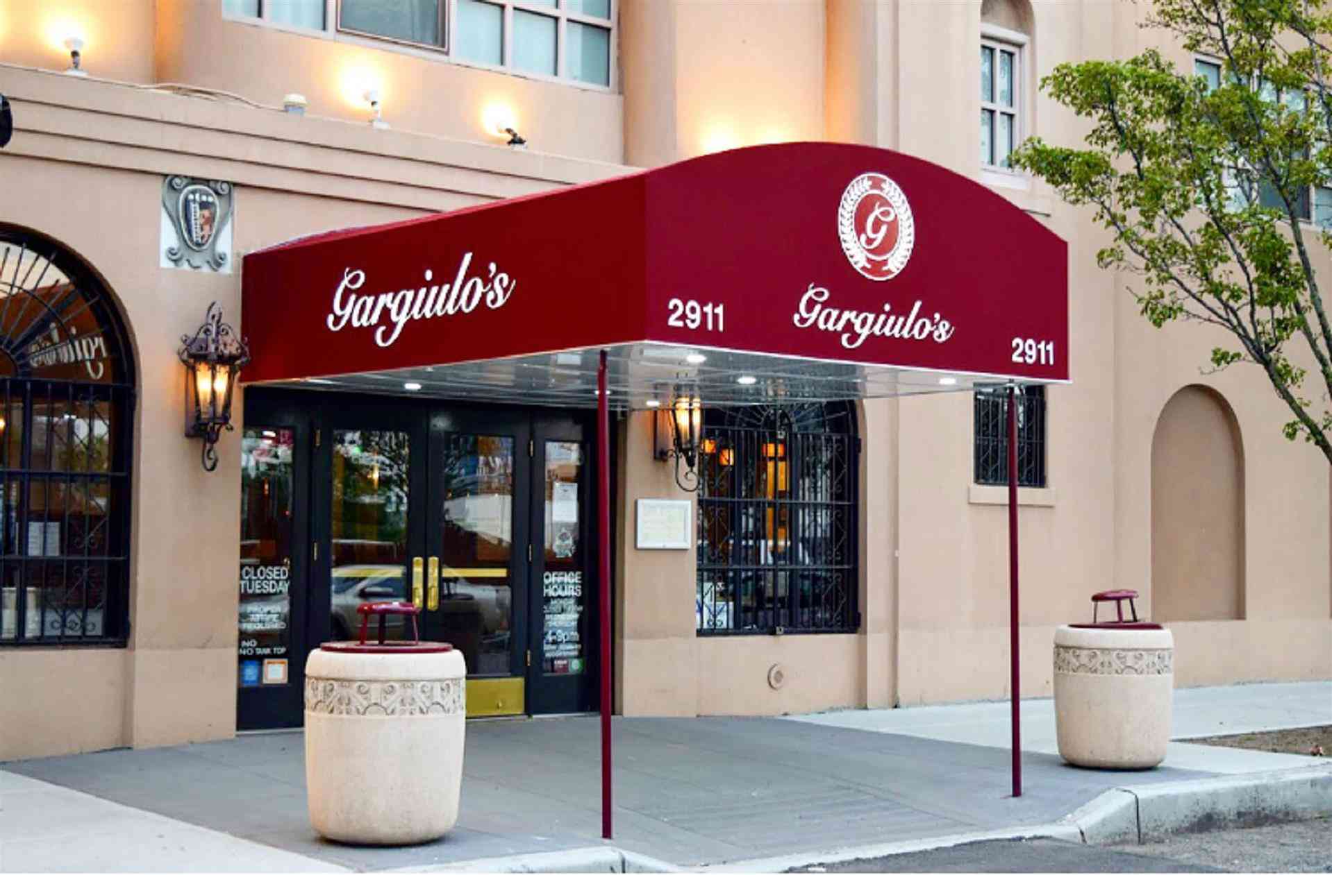 Gargiulo's в Brooklyn, NY