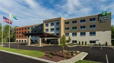 Holiday Inn Express & Suites Medina a Medina, OH