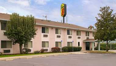 Super 8 by Wyndham Selma/Fresno Area en Selma, CA