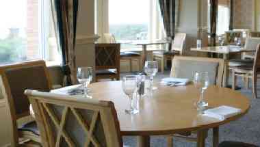 The Hotel Victoria in Lowestoft, GB1