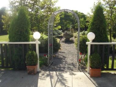 The Tin Hut Country Pub in Tauherenikau, NZ