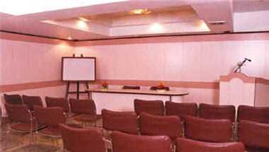 HM Plaza in Kolkata, IN