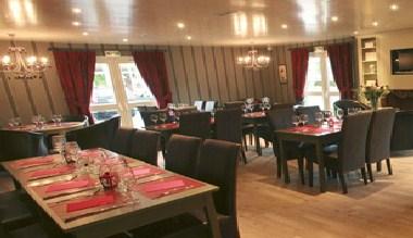 Le Cottage Hotel Restaurant in Arras, FR