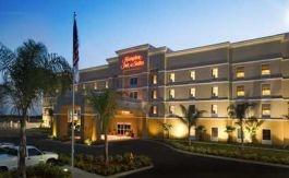 Hampton Inn & Suites Lake Wales image