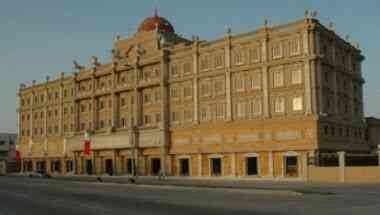 Riviera Palace Deluxe Suites & Spa em Manama, BH