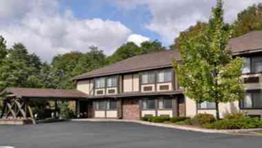 Super 8 by Wyndham Oneonta/Cooperstown à Oneonta, NY