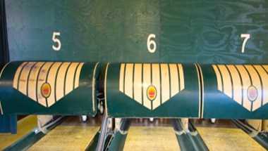 Action & Atomic Duckpin Bowling в Indianapolis, IN