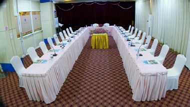 City Golf Resort Hotel в Yangon, MM