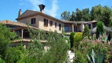 Hotel l’Estirado des Adrets i Les Adrets de l'Esterel, FR