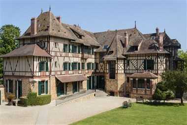 Chateauform Château de Romainville in Paris, FR