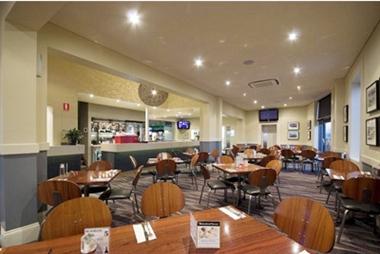 Birkenhead Tavern in Adelaide, AU