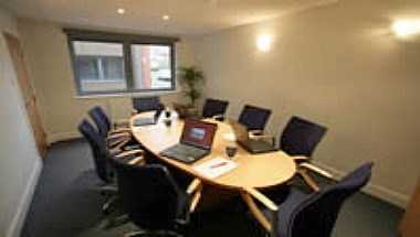 Algo Business Centre в Perth, GB2