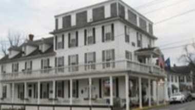 Hotel Strasburg in Strassburg, VA