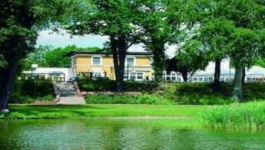 Seehotel Plau Am See image