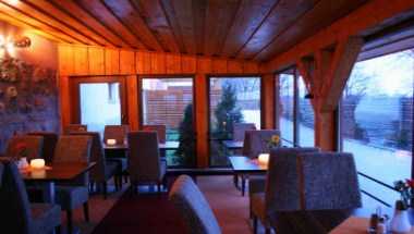 Hotel and Restaurant Mlyn à Trnava, SK