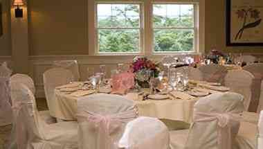 The Brookside Club a Bourne, MA