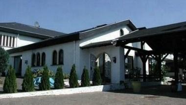 Castello Bianco image