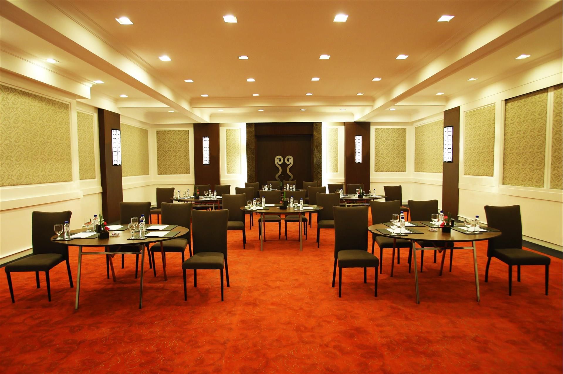 รูปสถานที่จัดงาน