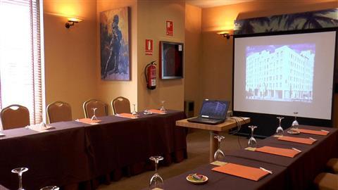 Hotel Oca Villa de Aviles in Aviles, ES