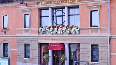 Hotel "Il Ponte di Rialto i Crema, IT