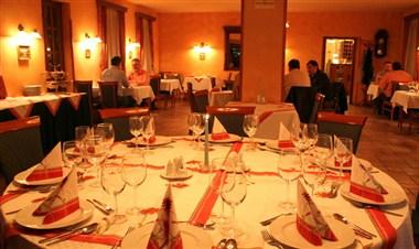 Gastland M0 Hotel & Restaurant & Conference Centre a Szigetszentmiklos, HU