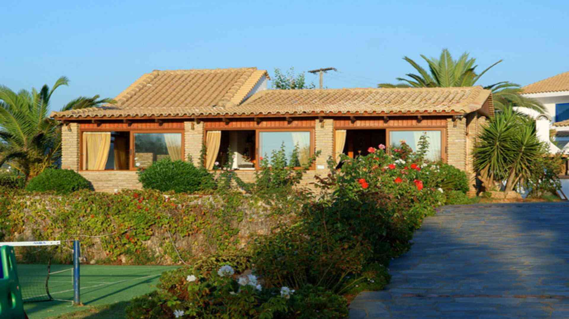 Hotel Oasis en Kyparissia, GR