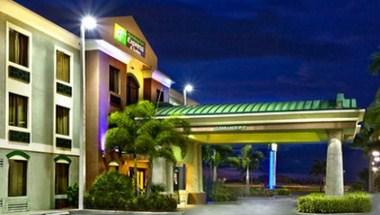 Holiday Inn Express Hotel & Suites Clewiston image