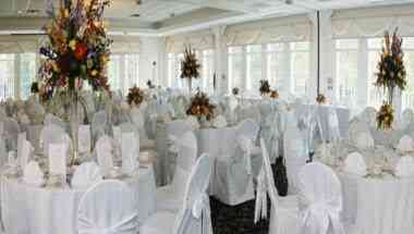 Black Iris Estate a Carmel, IN